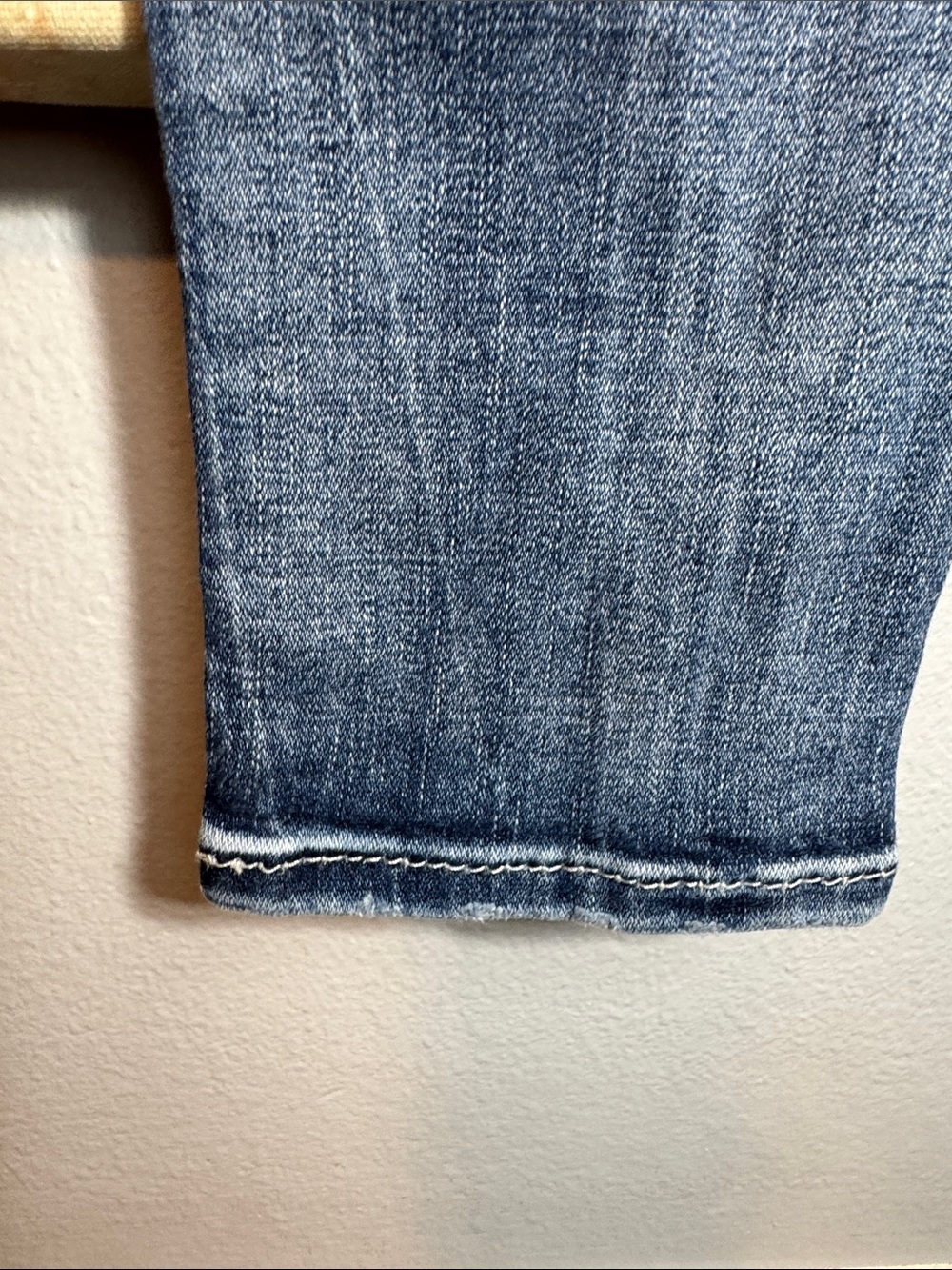 Rock Revival Hadley Womens Blue Embroidered Pocket Ankle Skinny Jeans size 26 - Picture 8 of 13
